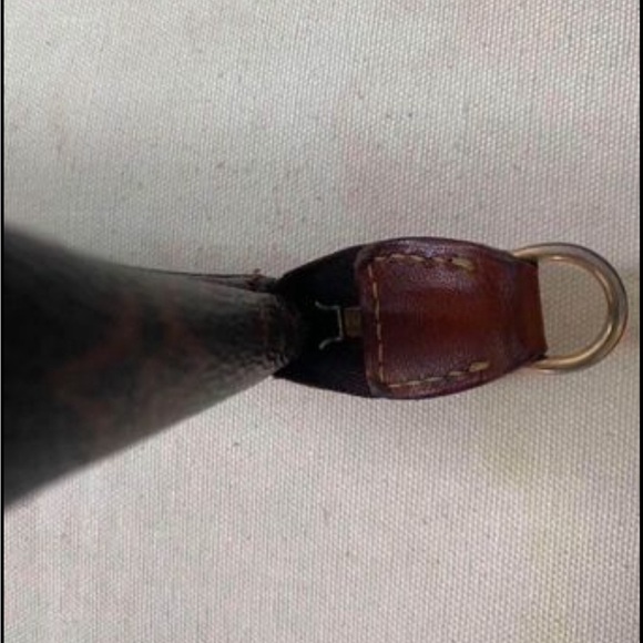 Louis Vuitton Monogram Clutch Pouch - Picture 9 of 9